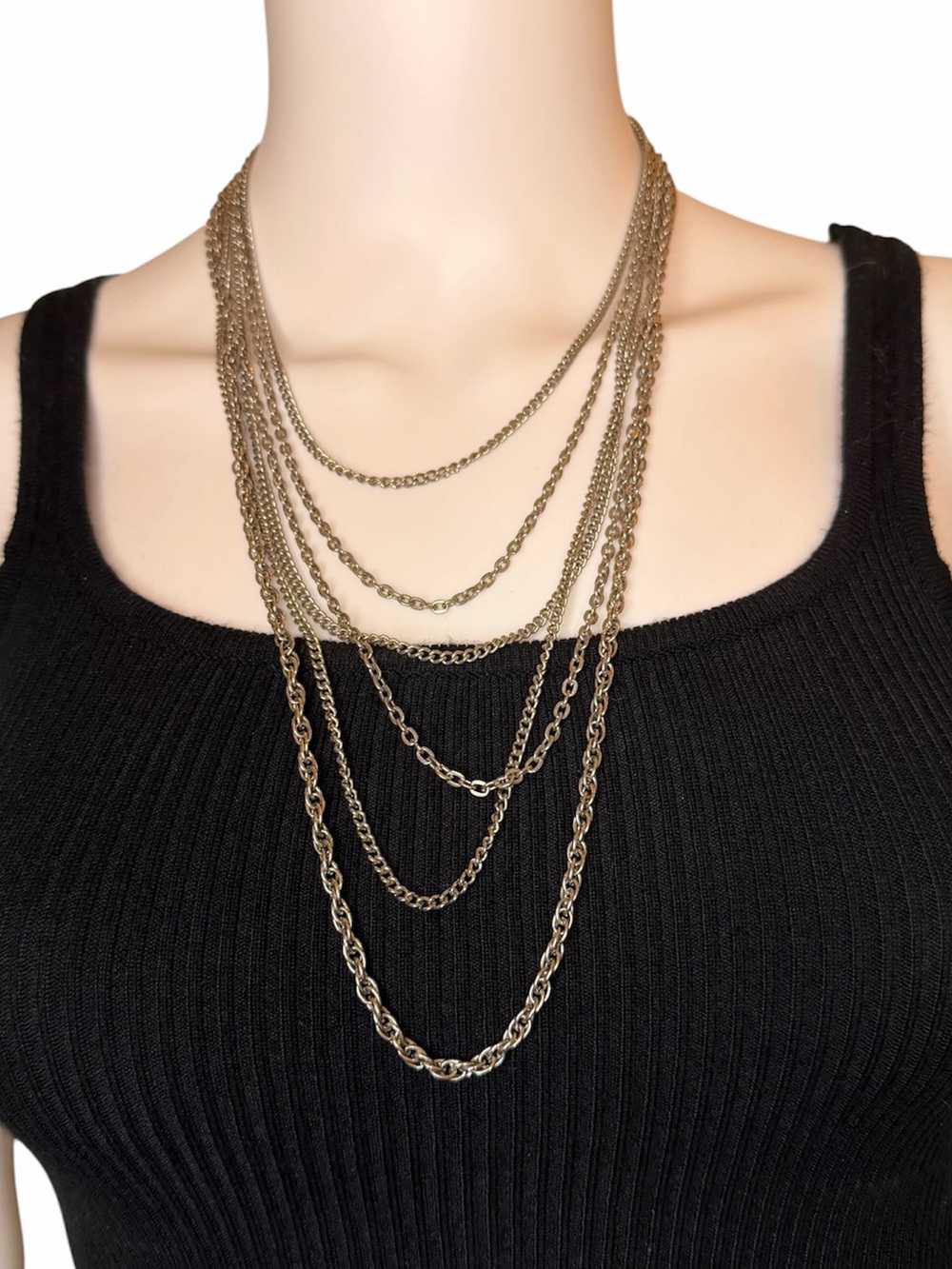 🖤 Unbranded Layered Silver-Tone Chain Statement Necklace 🖤